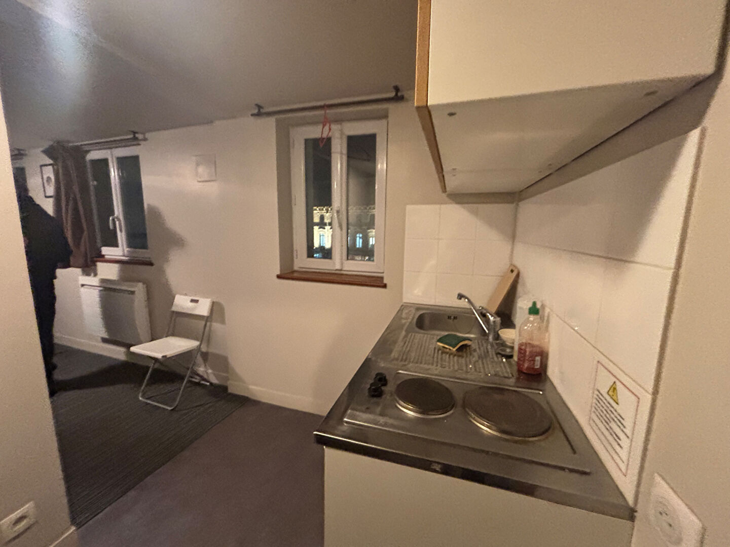 Photo Murs commerciaux (immeuble entier)  Rouen au pied de la gare SNCF image 4/5