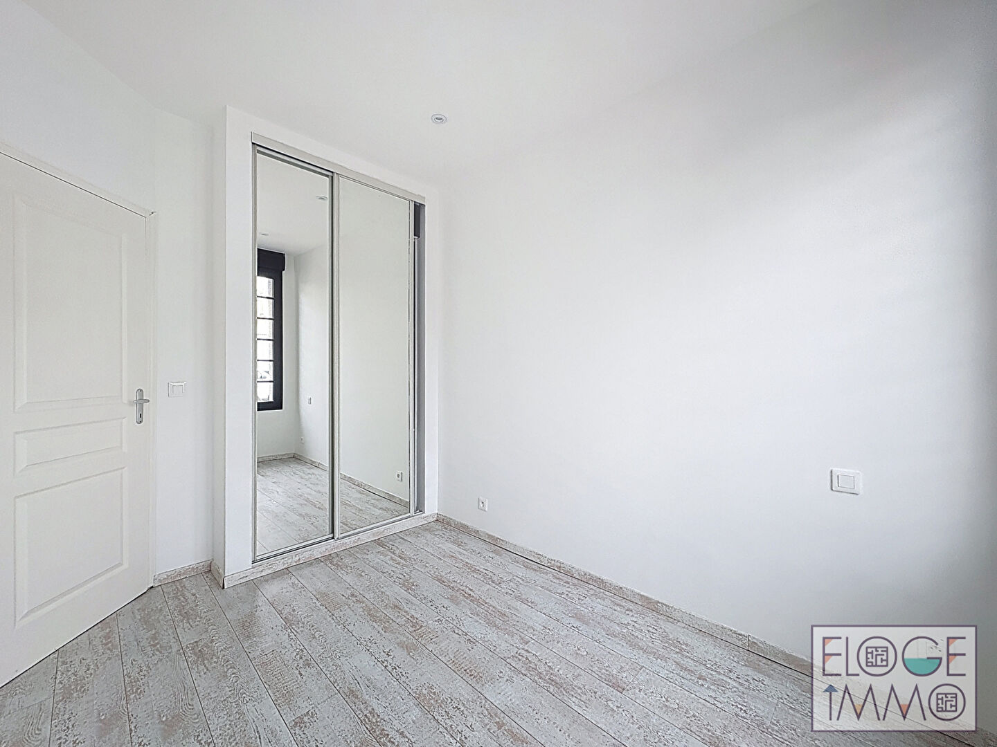 Photo Appartement T3 avec terrasse - Deauville  centre  (entre l'hippodrome et la gare) image 5/6