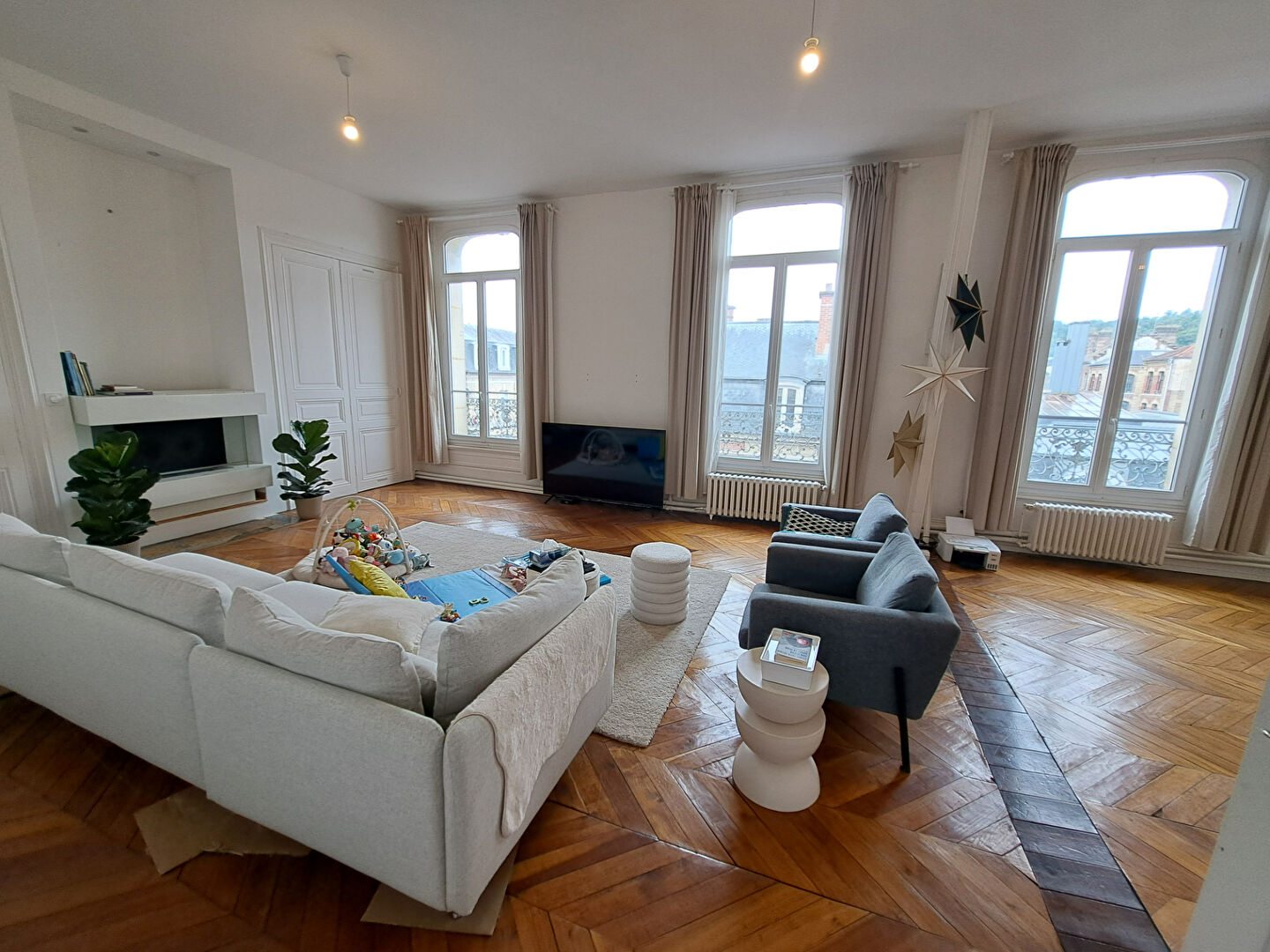 Photo Appartement bourgeois 172m2 image 3/6