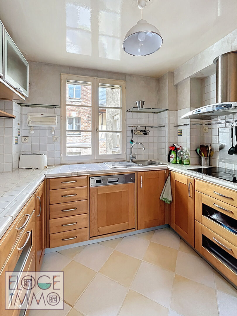 Photo Appartement 2 pièces meublé de 58m² - Rouen droite - Secteur Hôtel de Ville / Eau de Robec image 3/4