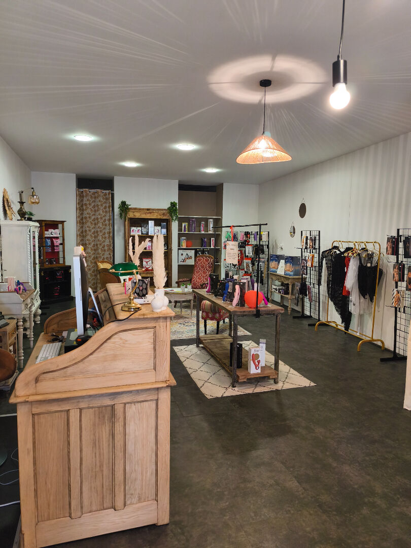 Local commercial Mont-de-marsan 1 pièce(s) 82 m2