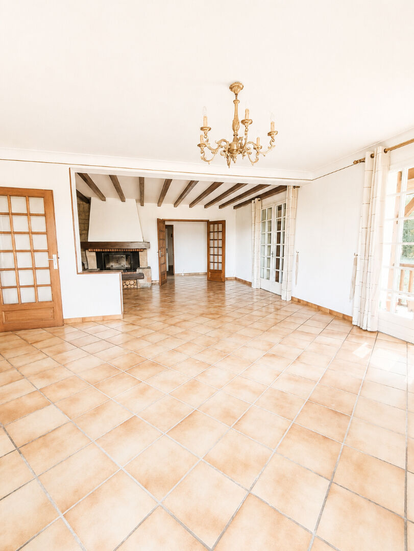 A 12mn de Mont de Marsan maison 4 chambres avec jardin