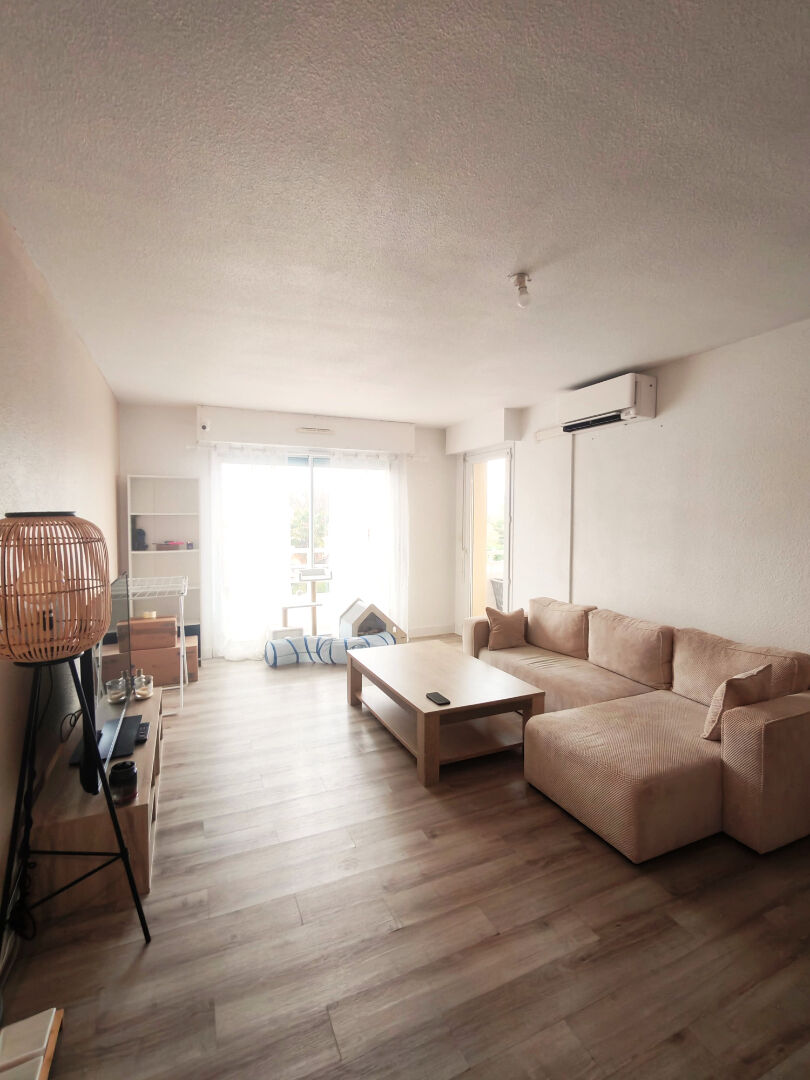 Appartement  T3 Saint Sever avec balcon et parking