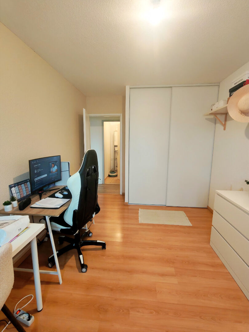 Appartement  T3 Saint Sever avec balcon et parking