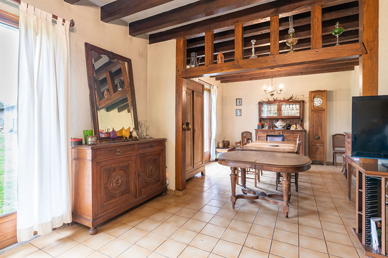 Maison 3 chambres  isolée, combles aménageable et dépendance