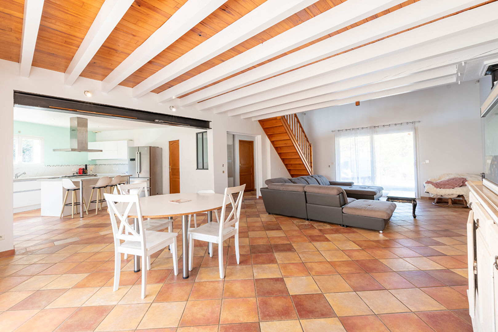 Contemporaine 4chambres et une mezzanine à 10mn de Mont de Marsan