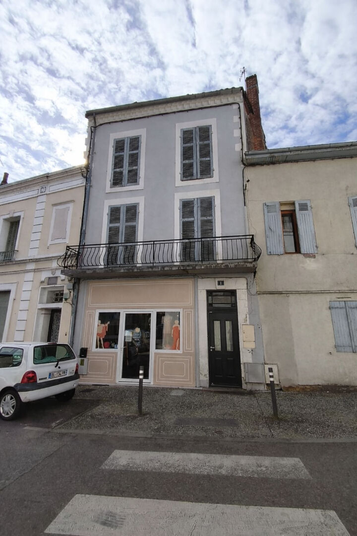 Immeuble de rapport 8,7 % brut de rentabilité minimum