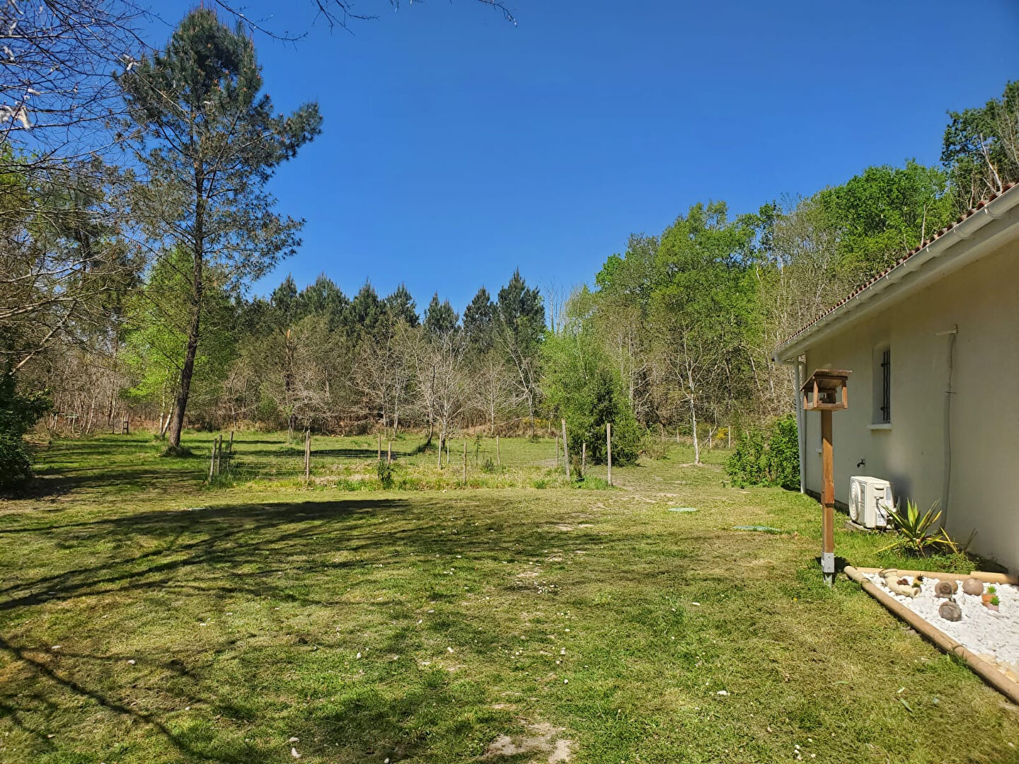 Contemporaine 4 chambres, 15mn est de MONT DE MARSAN