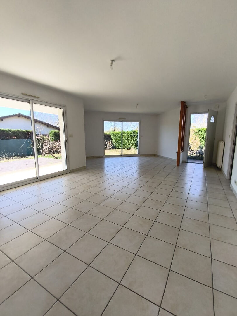 Maison contemporaine 4 chambres quartier prisé de Mont de Marsan