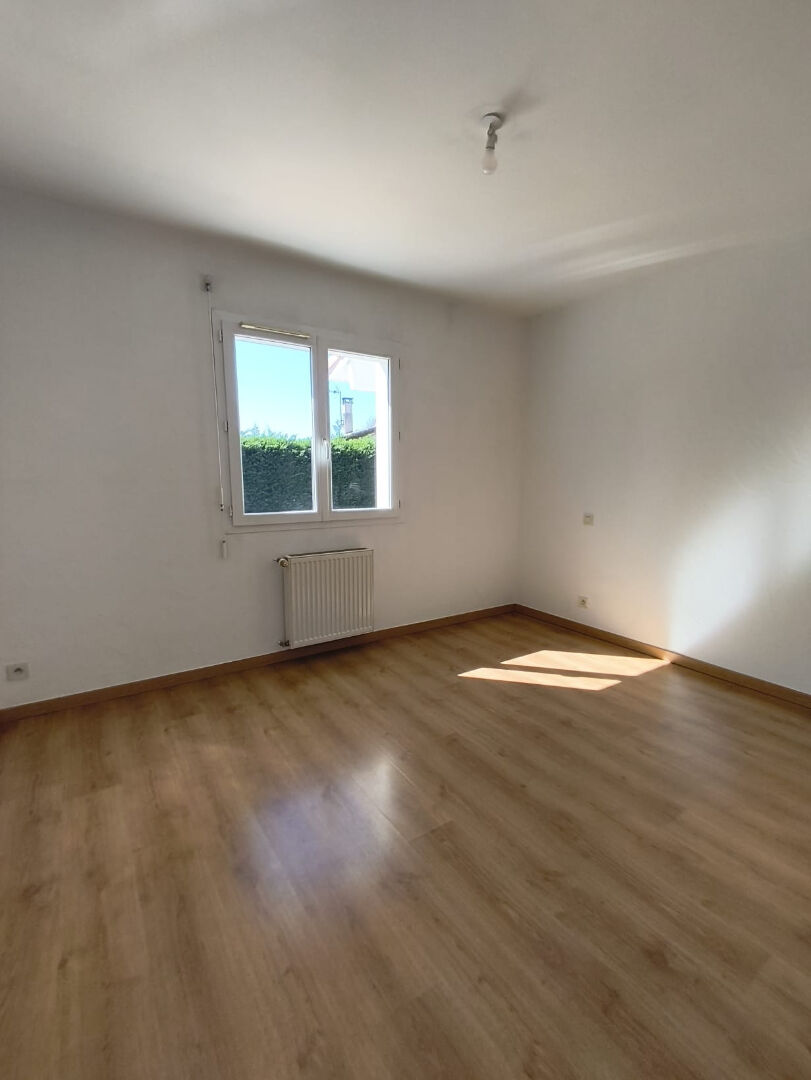 Maison contemporaine 4 chambres quartier prisé de Mont de Marsan