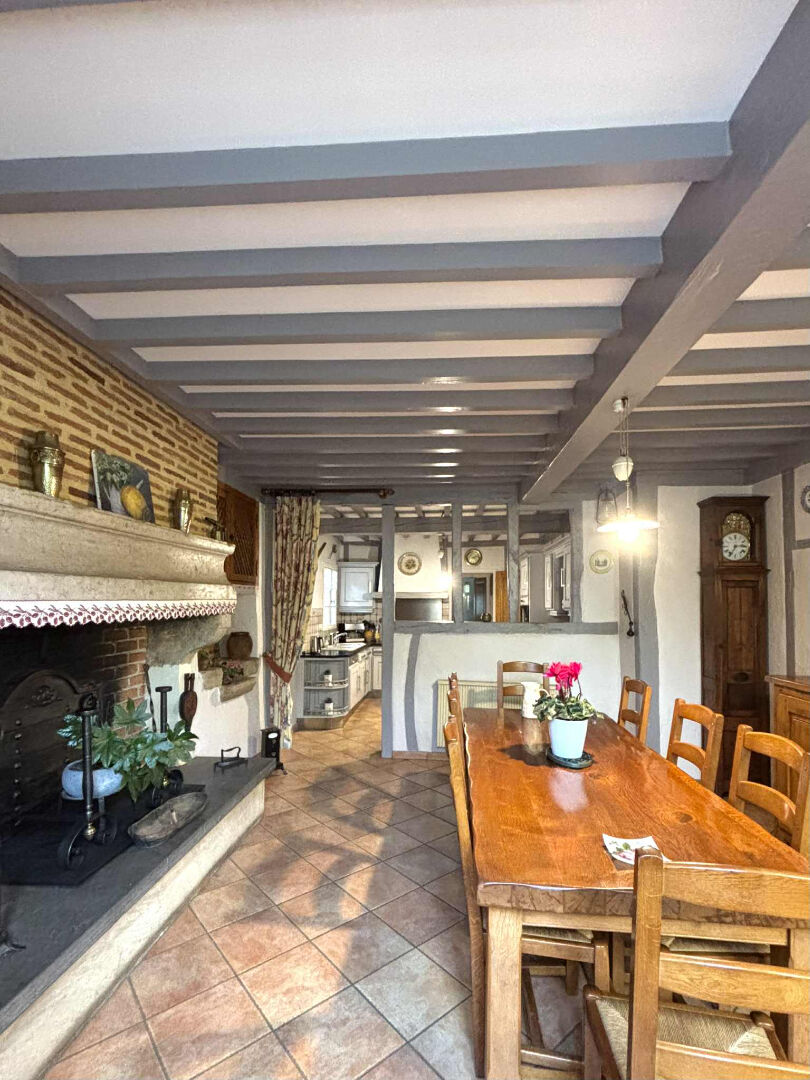 Maison de charme à 10mn de Saint Sever et de Grenade sur l'Adour sur parc de 2 hectares de nature préservée