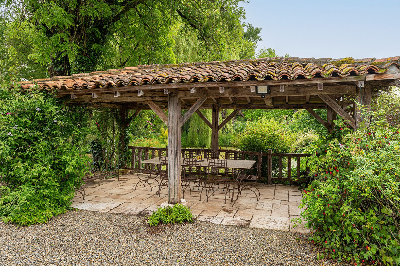 Maison de charme à 10mn de Saint Sever et de Grenade sur l'Adour sur parc de 2 hectares de nature préservée