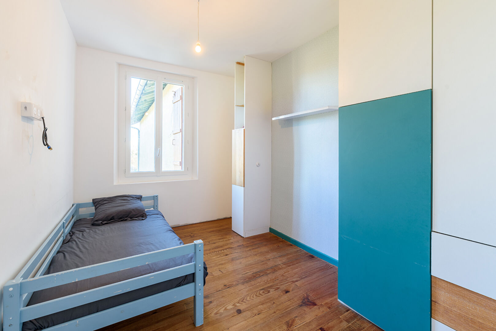 Maison 3 chambres un bureau garage en sous sol centre ville de SAINT SEVER