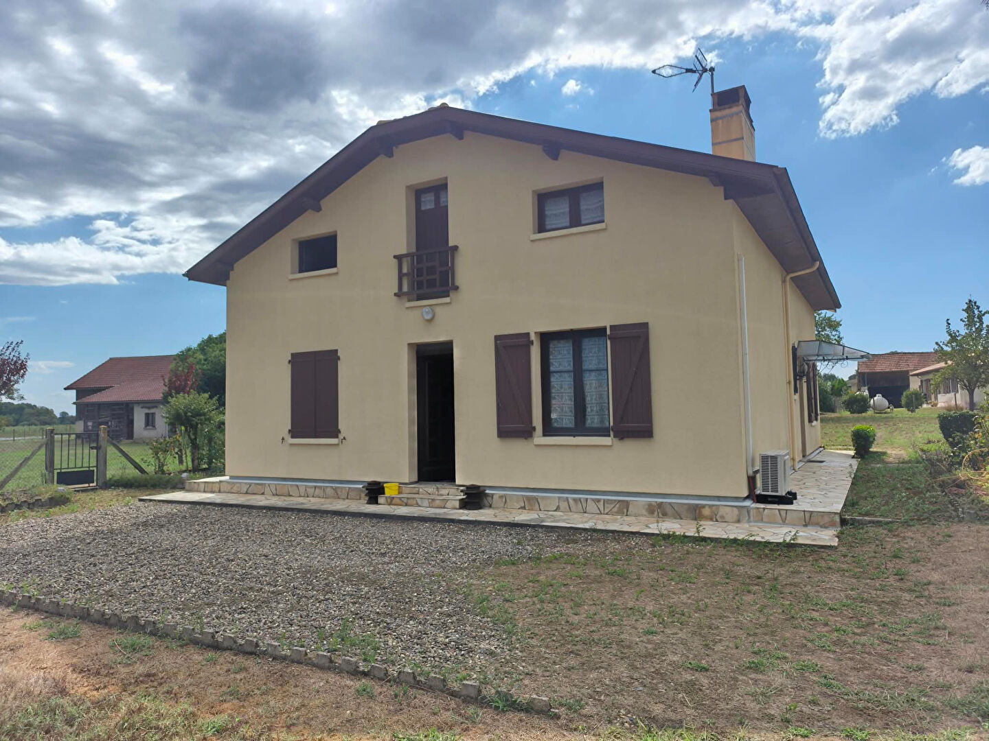 A 5mn au sud de Mont de Marsan, maison à moderniser