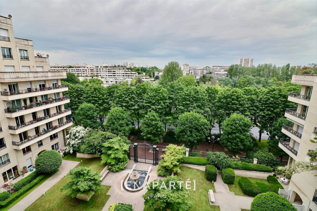Photo Vente / 92300 / Greffuhle Palais de Seine / 5 Pièces / Balcons / Boxes image 6/6