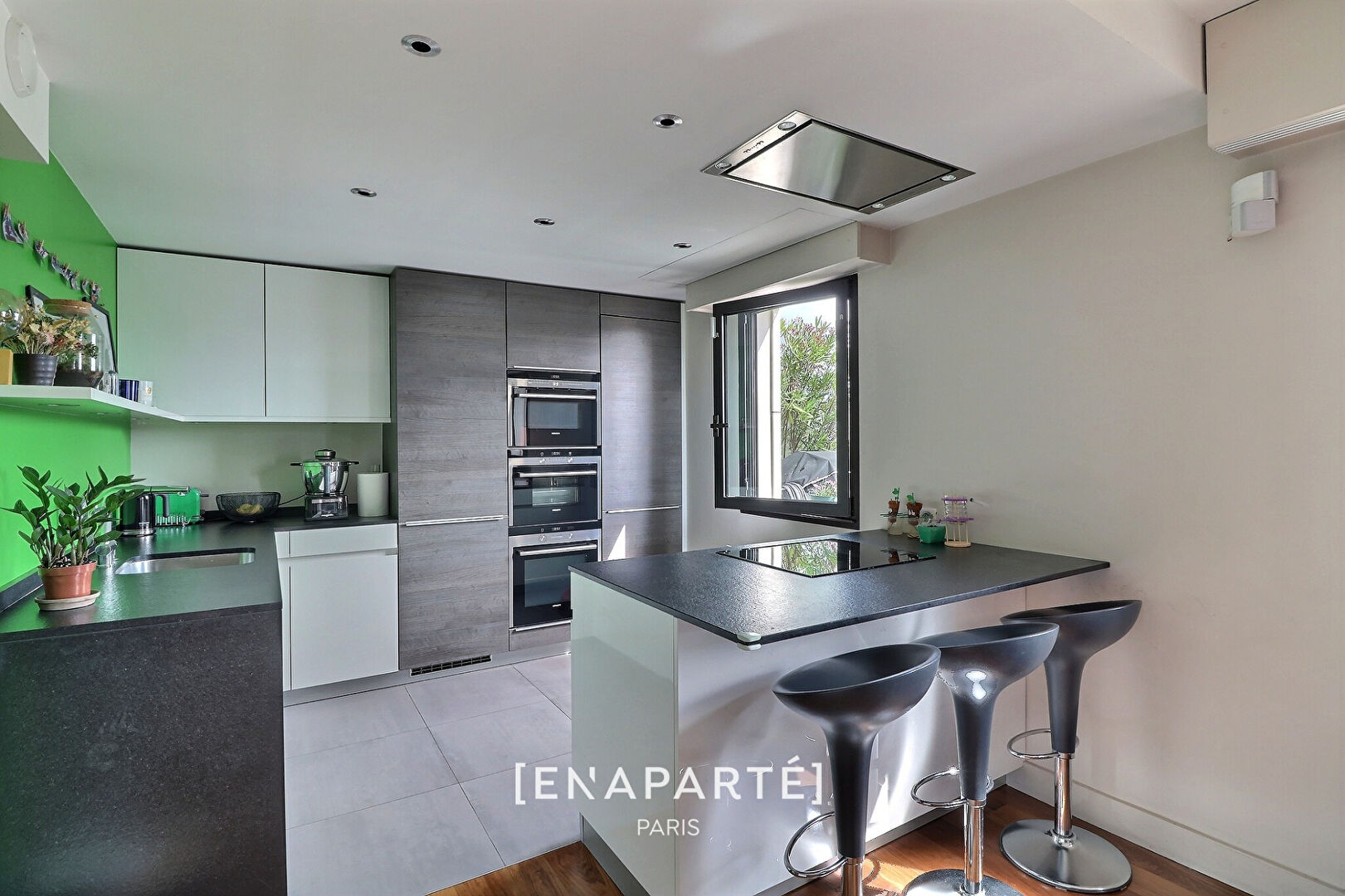 Photo A LOUER APPARTEMENT MEUBLE-GREFFULHE- 5P TERRASSE - image 6/6