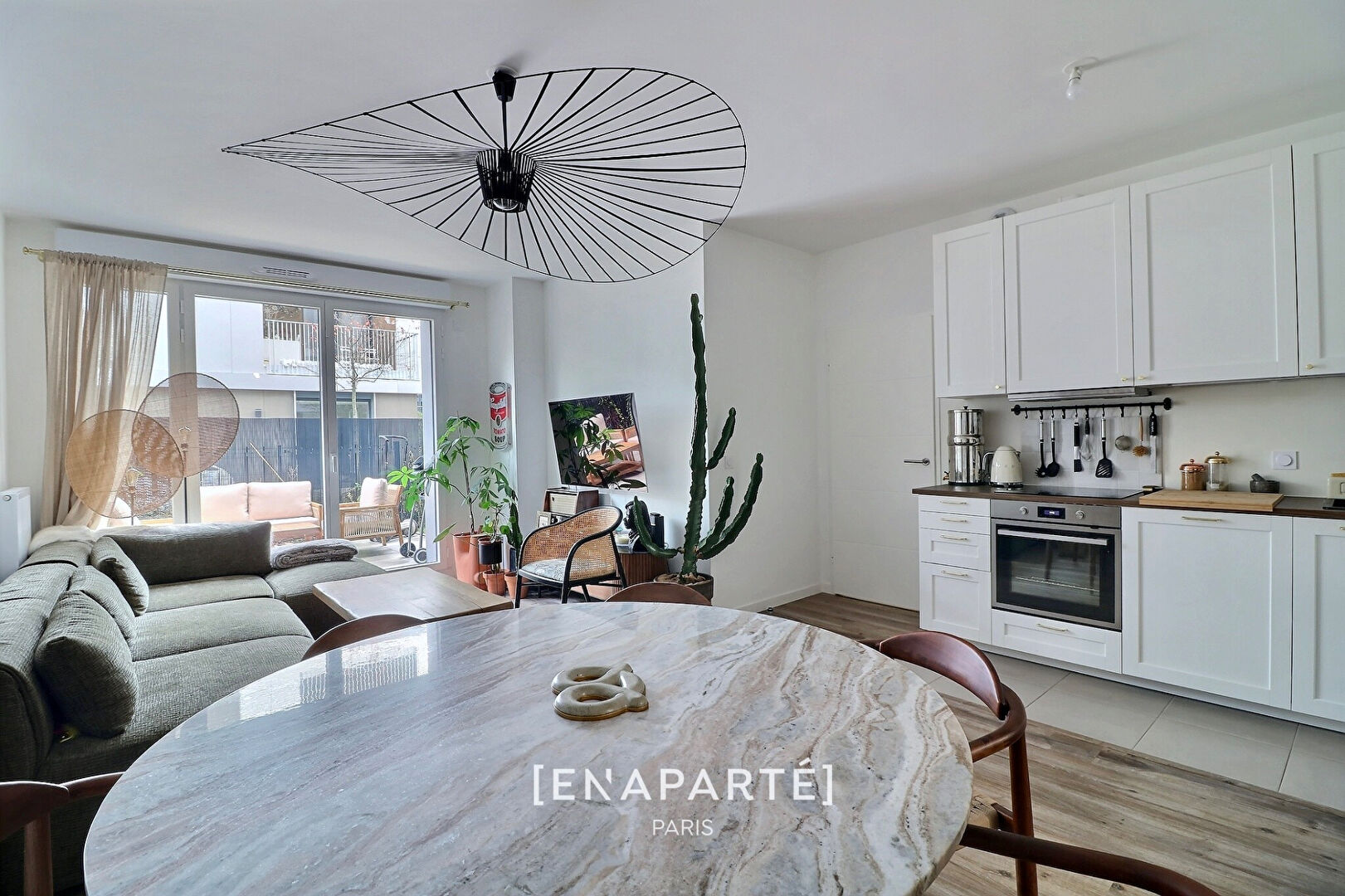 Photo Vente / 92600 / Rue du Ménil - Hauts d'Asnières / 3 Pièces / En parfait état / Grande terrasse - Jardin image 4/6