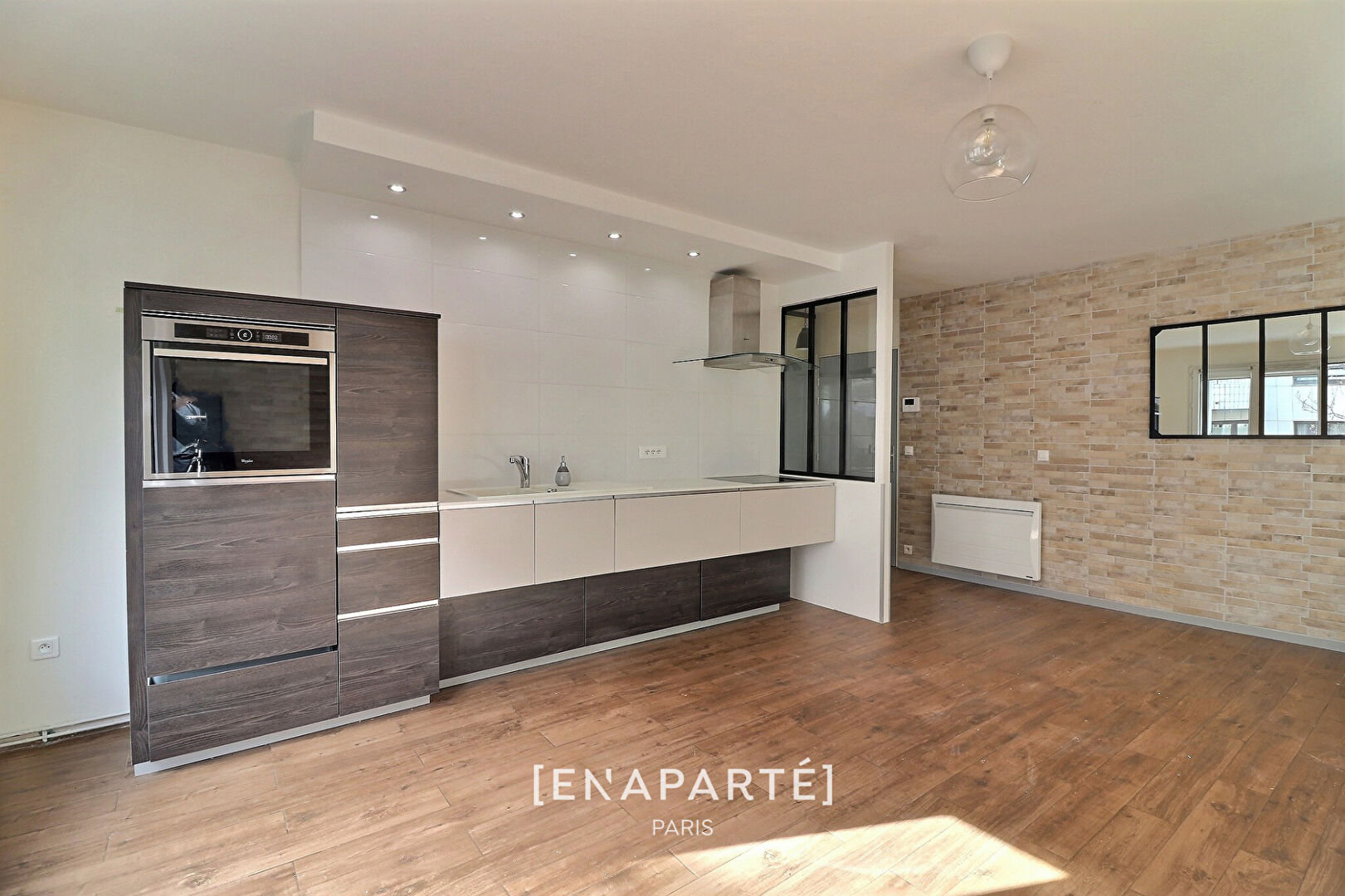 Photo A VENDRE SURESNES 3P -PETITE RUE - PROCHE PARC DU CHATEAU image 2/6