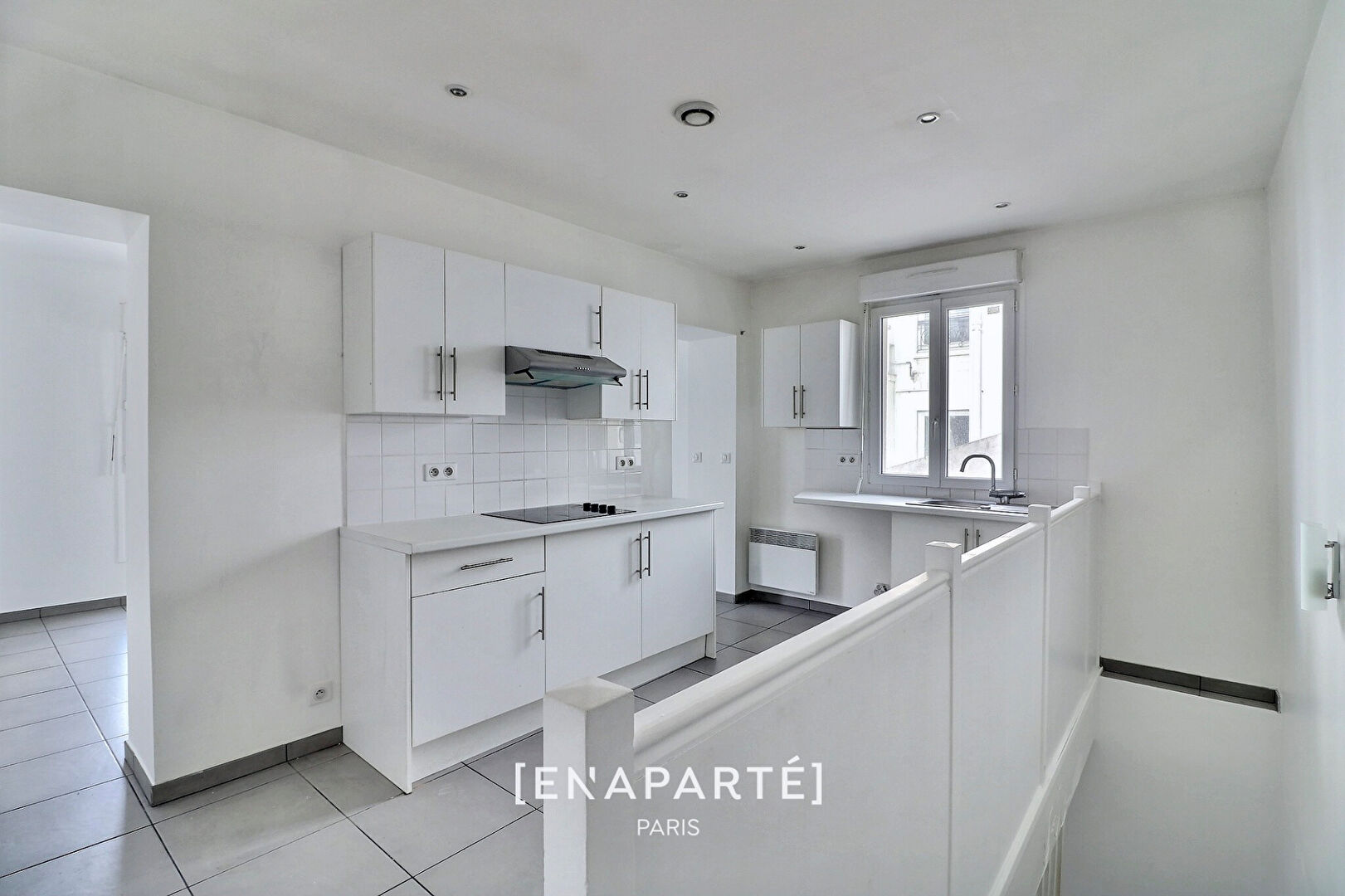 Photo Vente / 92400 / Rue de Bezons - Centre - Gare / 3 Pièces / Comme une maison / Au calme sur cour / exposé Sud-Ouest image 4/6
