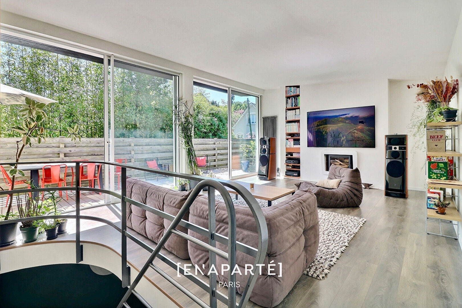 Photo Vente / Maison / Médan / Proche Gare de Villennes-sur-Seine / 6 Pièces / Parfait état / Au calme absolu / Plein Sud image 2/6