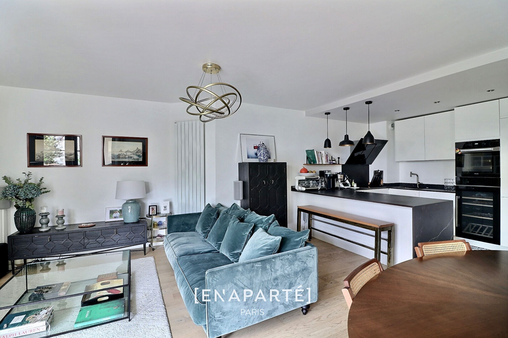 Photo Vente / La Garenne-Colombes / Rue Jean Bonal - Centre / 3 Pièces / Parfait état / Grand balcon / Sud image 2/6