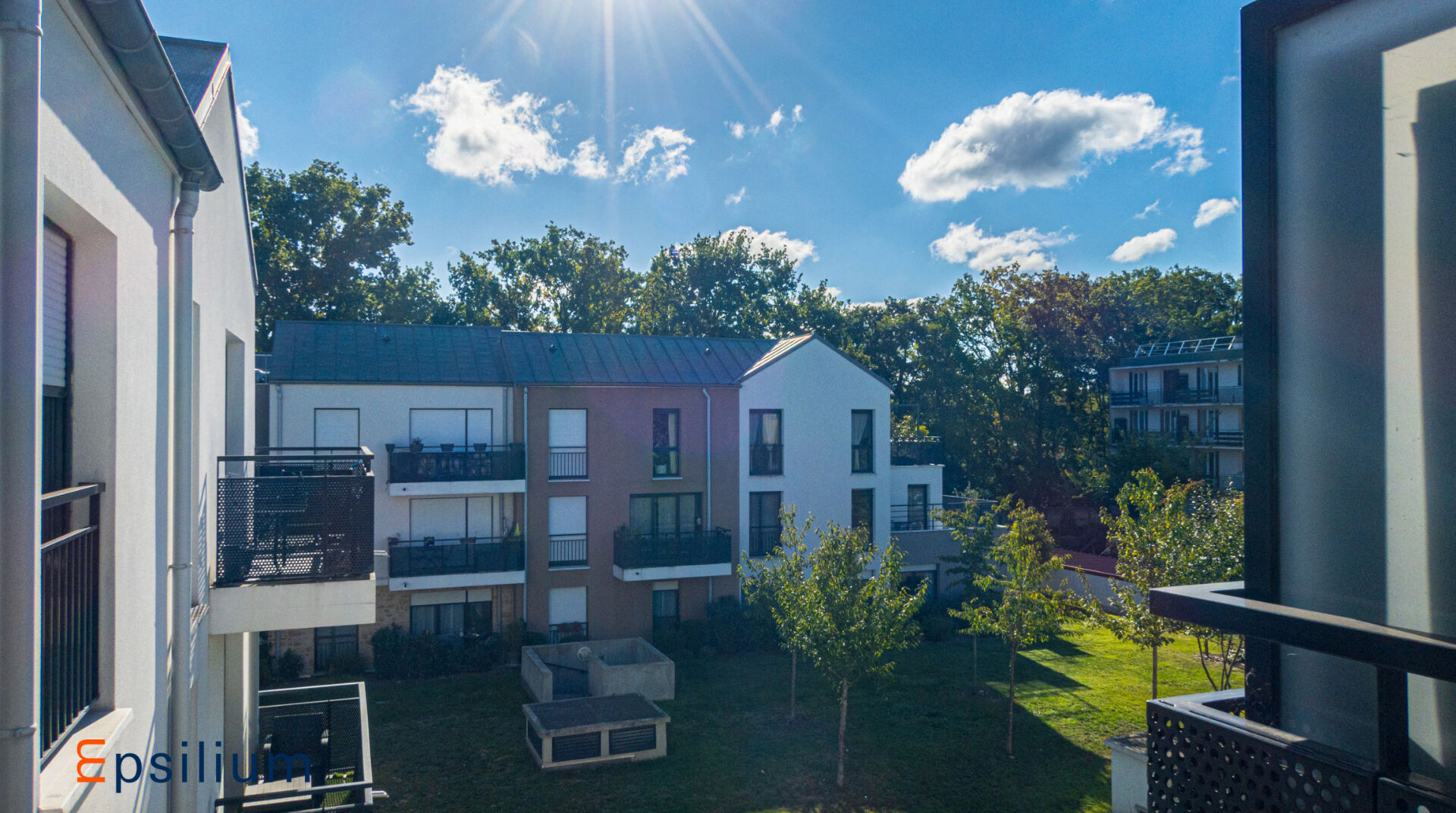 Photo Appartement T2 de 47 m² Beauchamp (95250) - 218 000 image 2/6