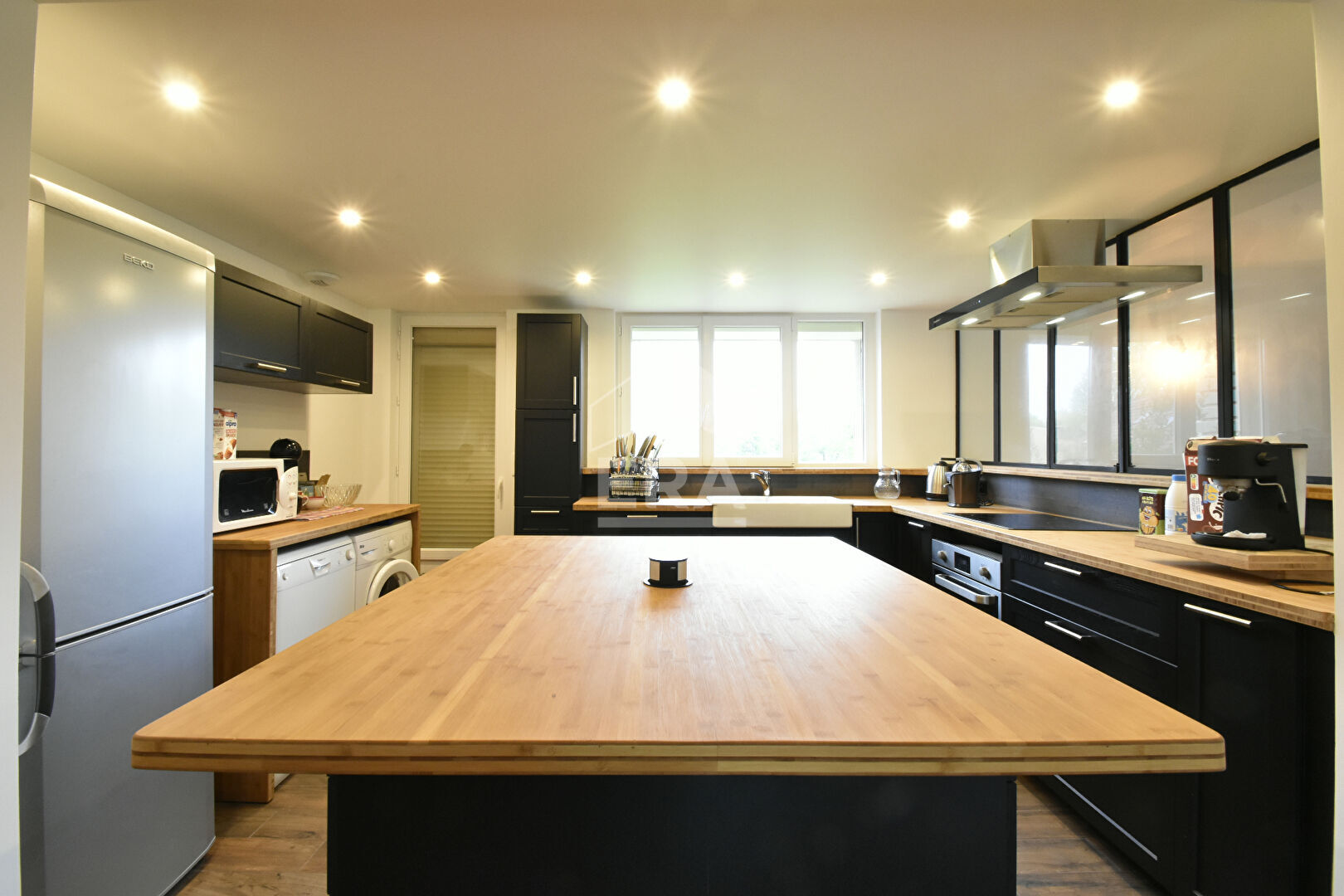 Photo Maison Bazoches Sur Guyonne 6 pièce(s) 131 m2 image 6/6