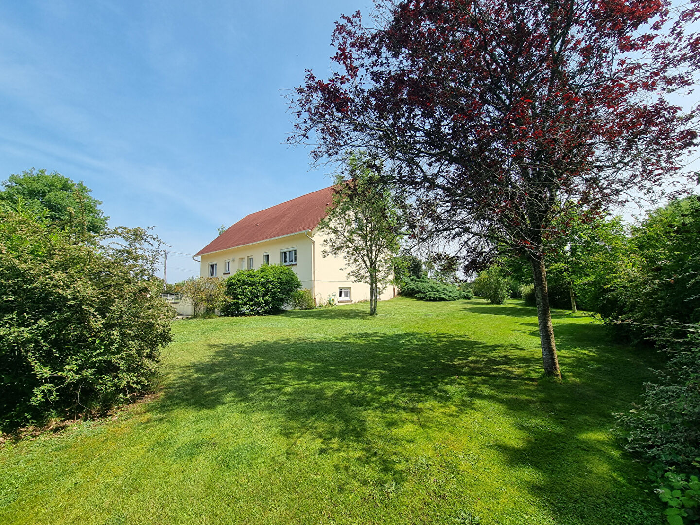 Photo Maison familiale beaux volumes image 2/6