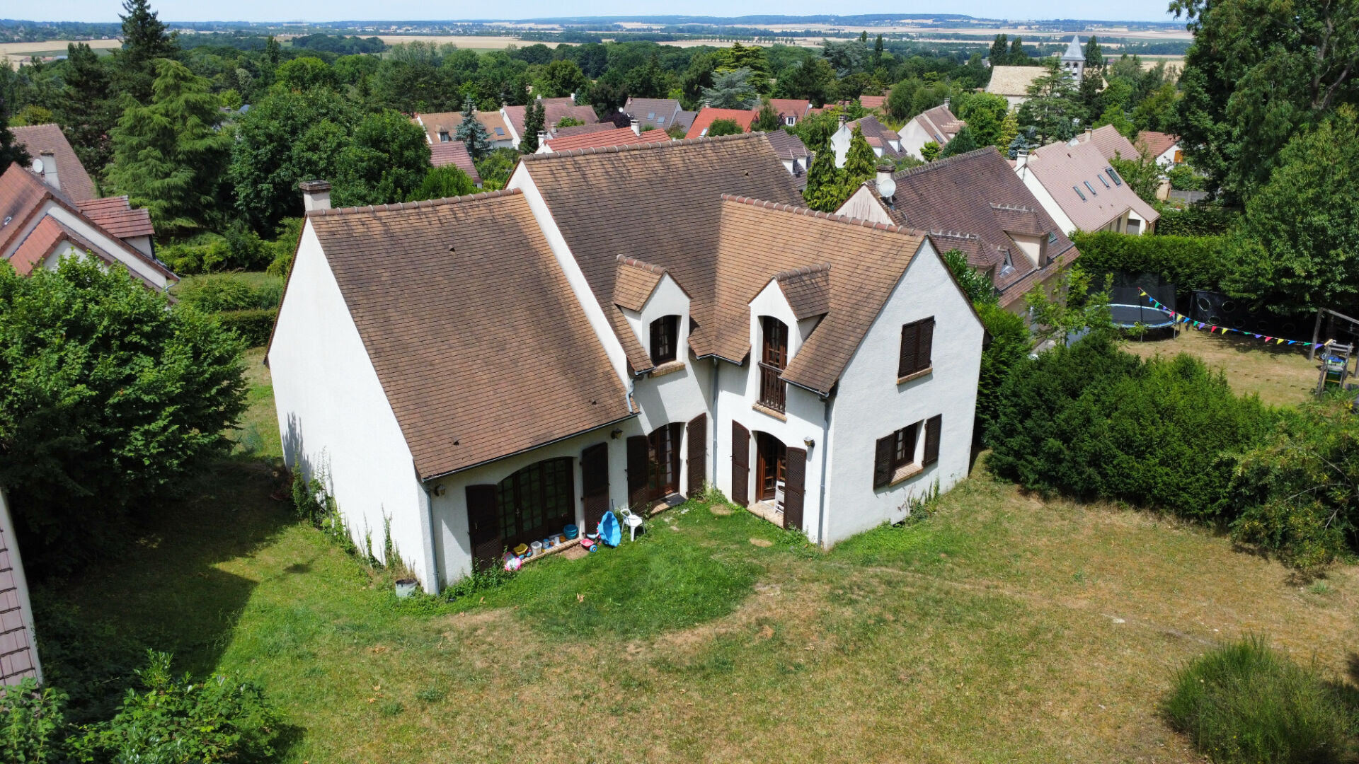 Maison Bazoches Sur Guyonne 6 pièce(s) 187 m2