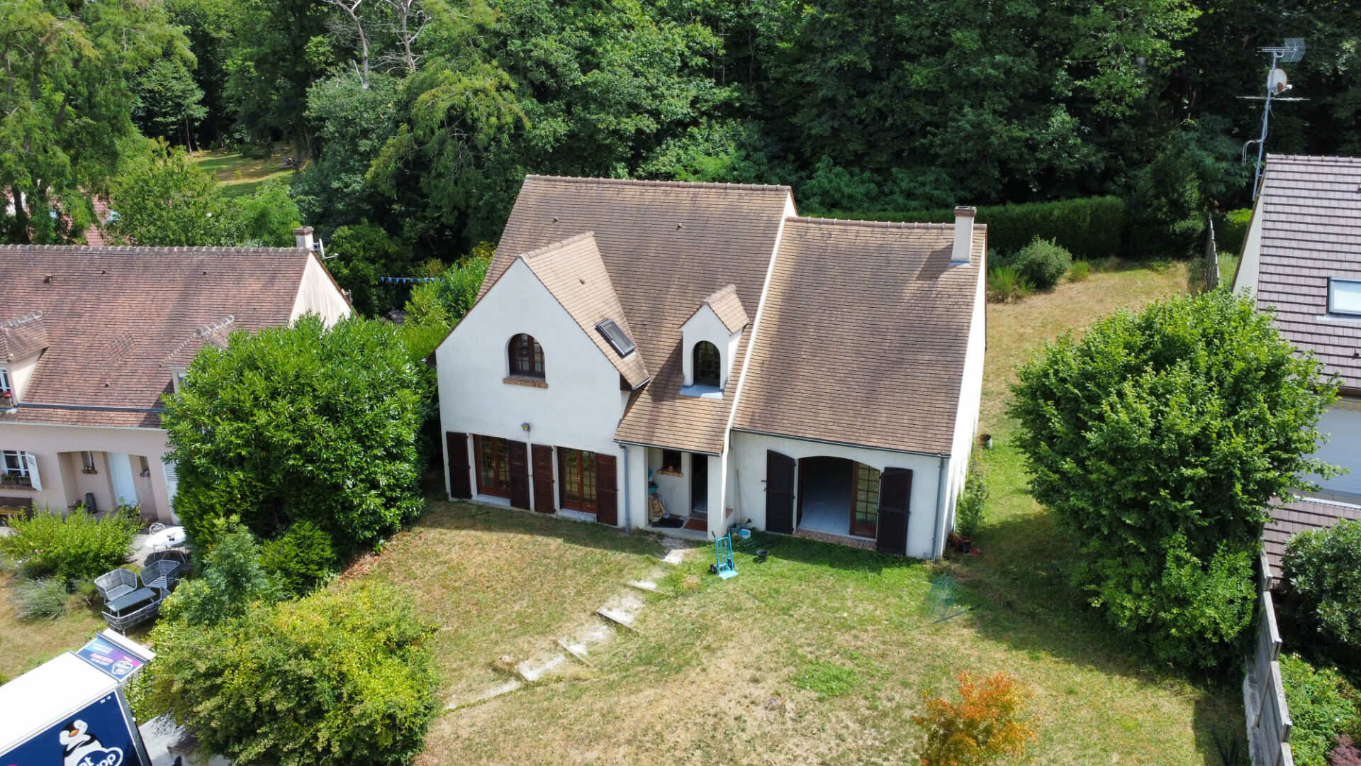 Photo Maison Bazoches Sur Guyonne 6 pièce(s) 187 m2 image 3/6