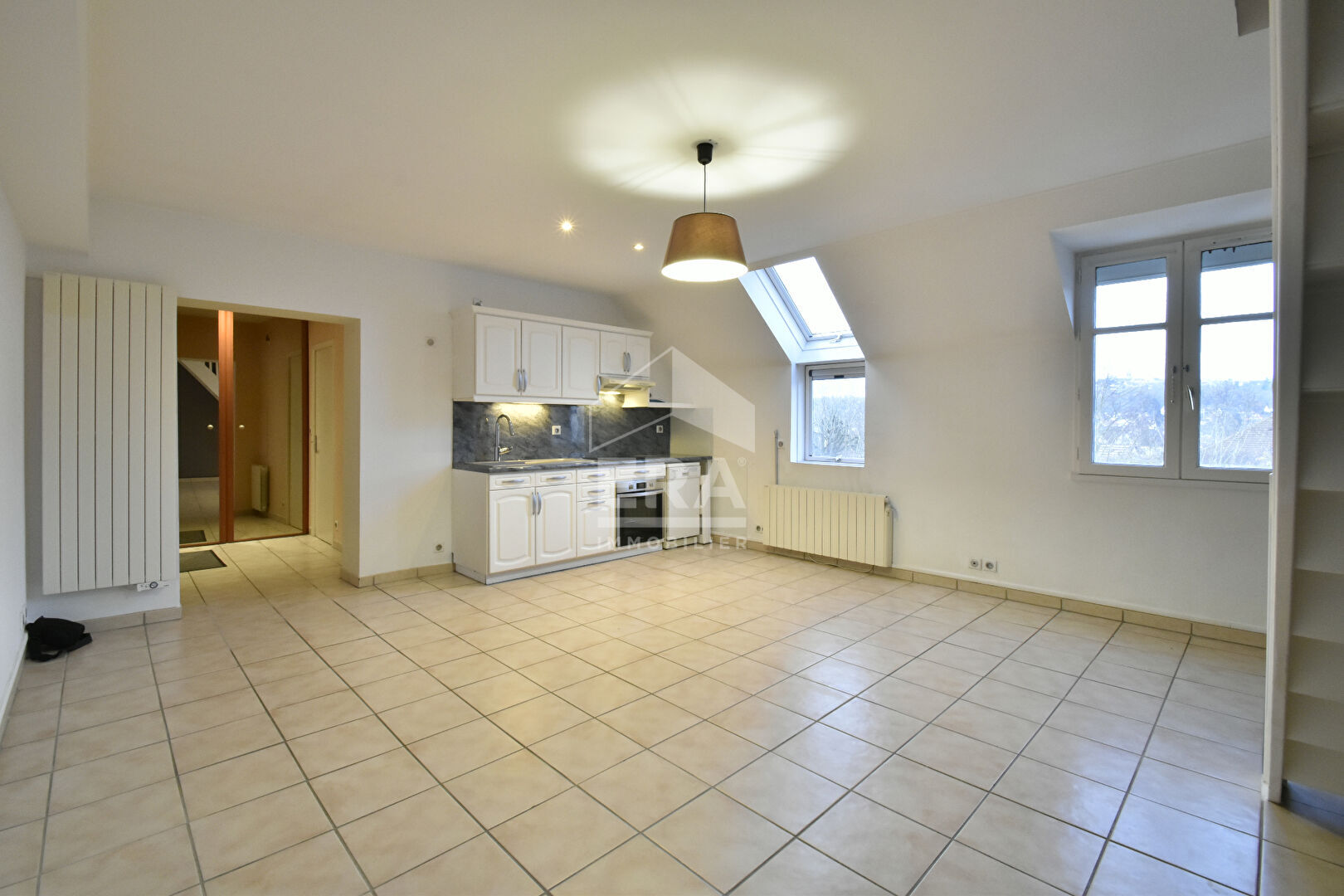 Photo À vendre : Appartement duplex 2 pièces à Jouars Pontchartrain image 2/6