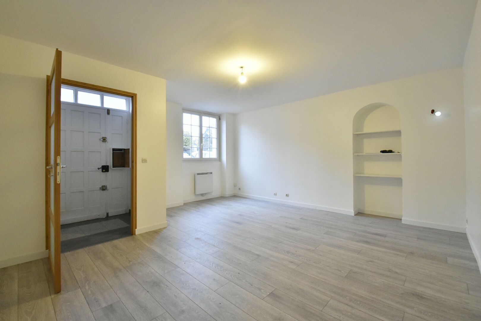 À vendre : Appartement 2 pièces à LE TREMBLAY SUR MAULDRE