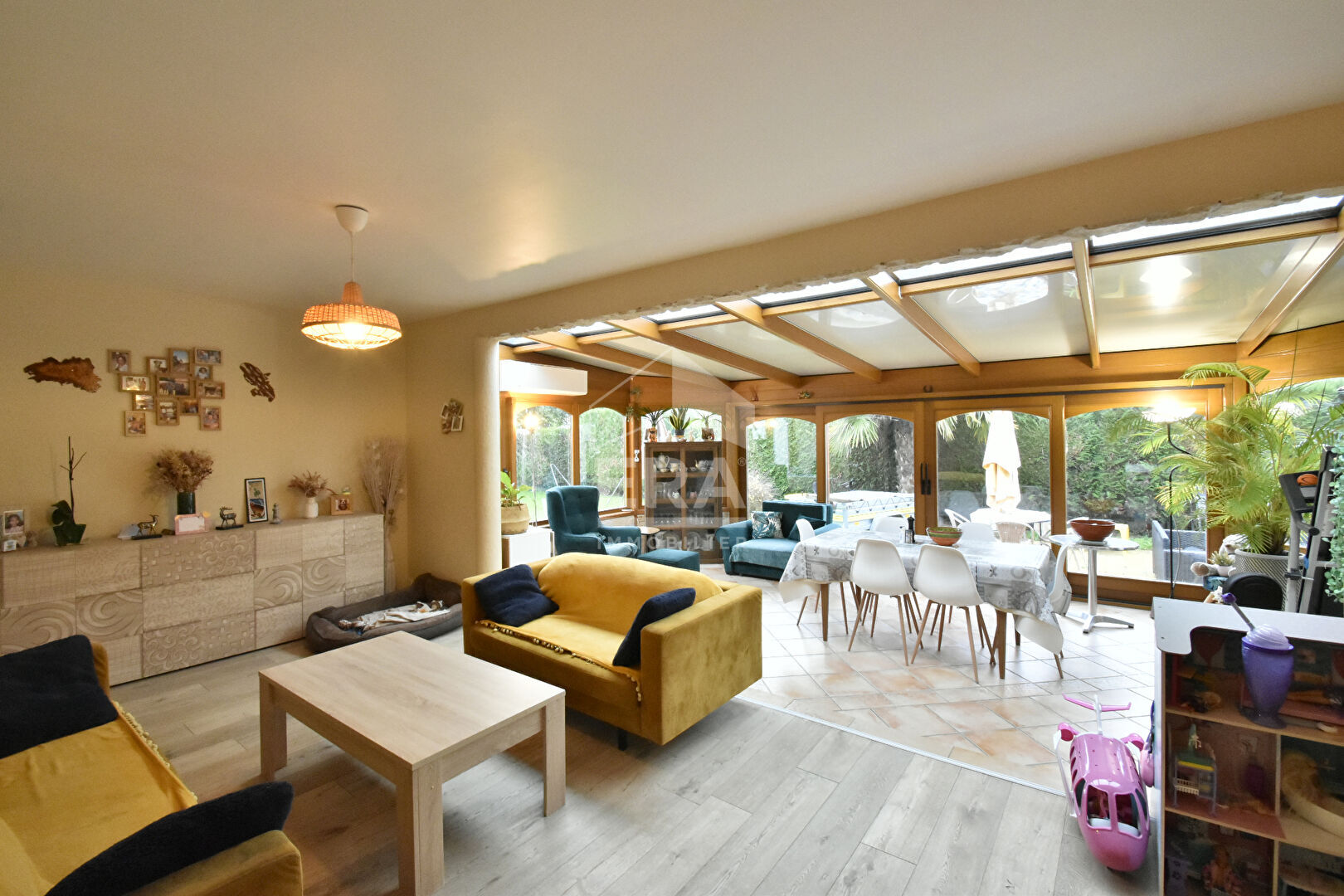 Photo Maison à vendre à Garancières - 6 pièces, 4 chambres, bon état image 5/6