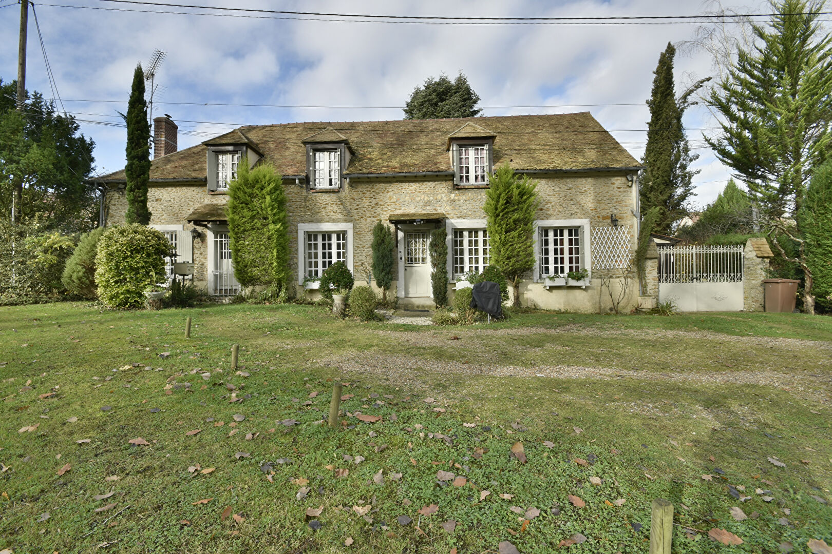 Photo Maison Ancienne Gambais image 1/6