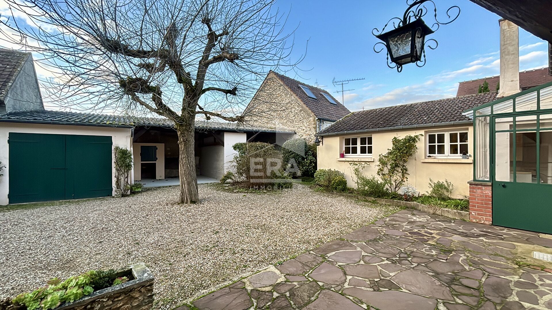 Photo GARANCIERES CENTRE image 2/6