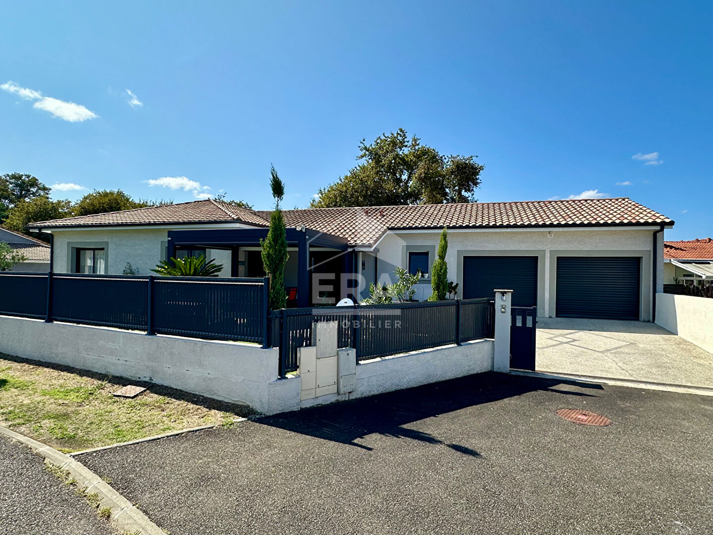 Maison Saint-Pierre-du-Mont 6 pièces 126 m²