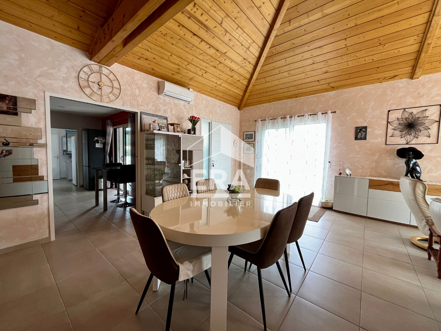 Photo Maison Saint-Pierre-du-Mont 6 pièces 126 m² image 4/6