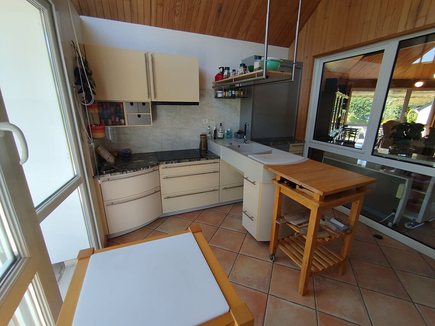 Photo A vendre Maison à Lampaul Guimiliau T9 de 195m² image 4/6