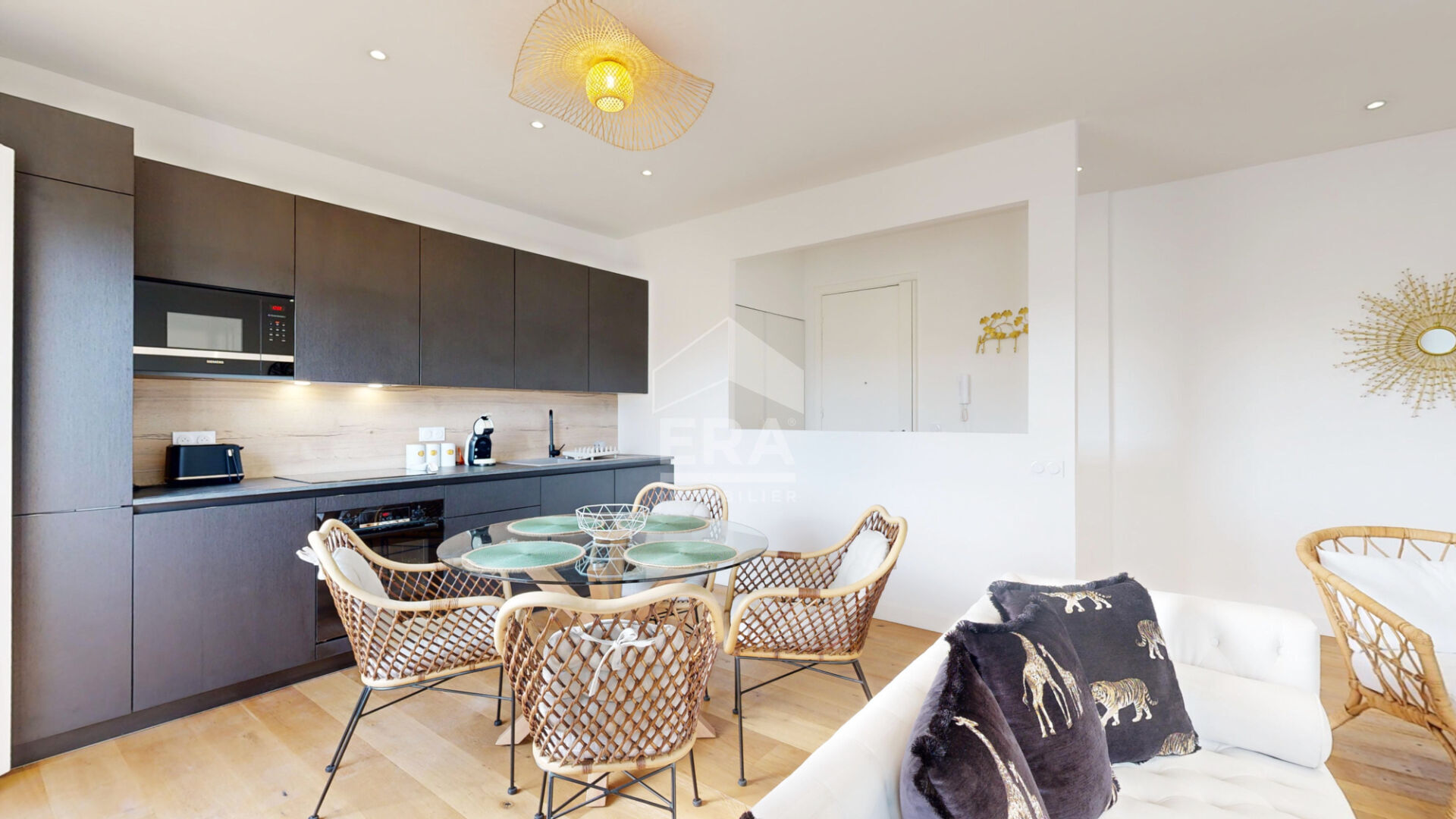 Photo NICE - GAMBETTA / PARC IMPÉRIAL : MAGNIFIQUE 3 PIÈCES TRAVESRSANT AVEC BALCON image 5/6