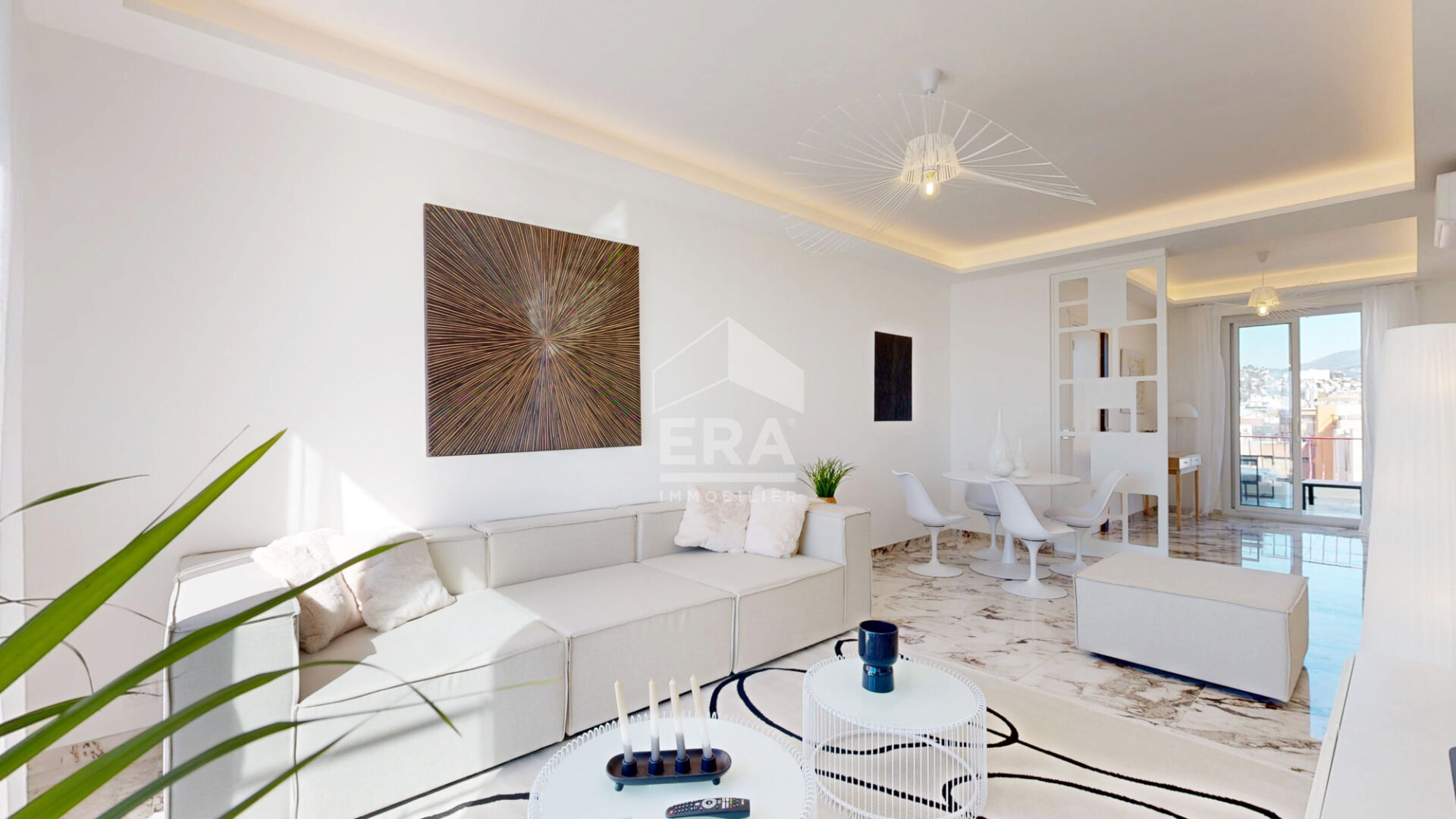 Photo NICE - BAS BAUMETTES : MAGNIFIQUE 3 PIÈCES EN DERNIER ÉTAGE AVEC GRANDE TERRASSE image 5/6