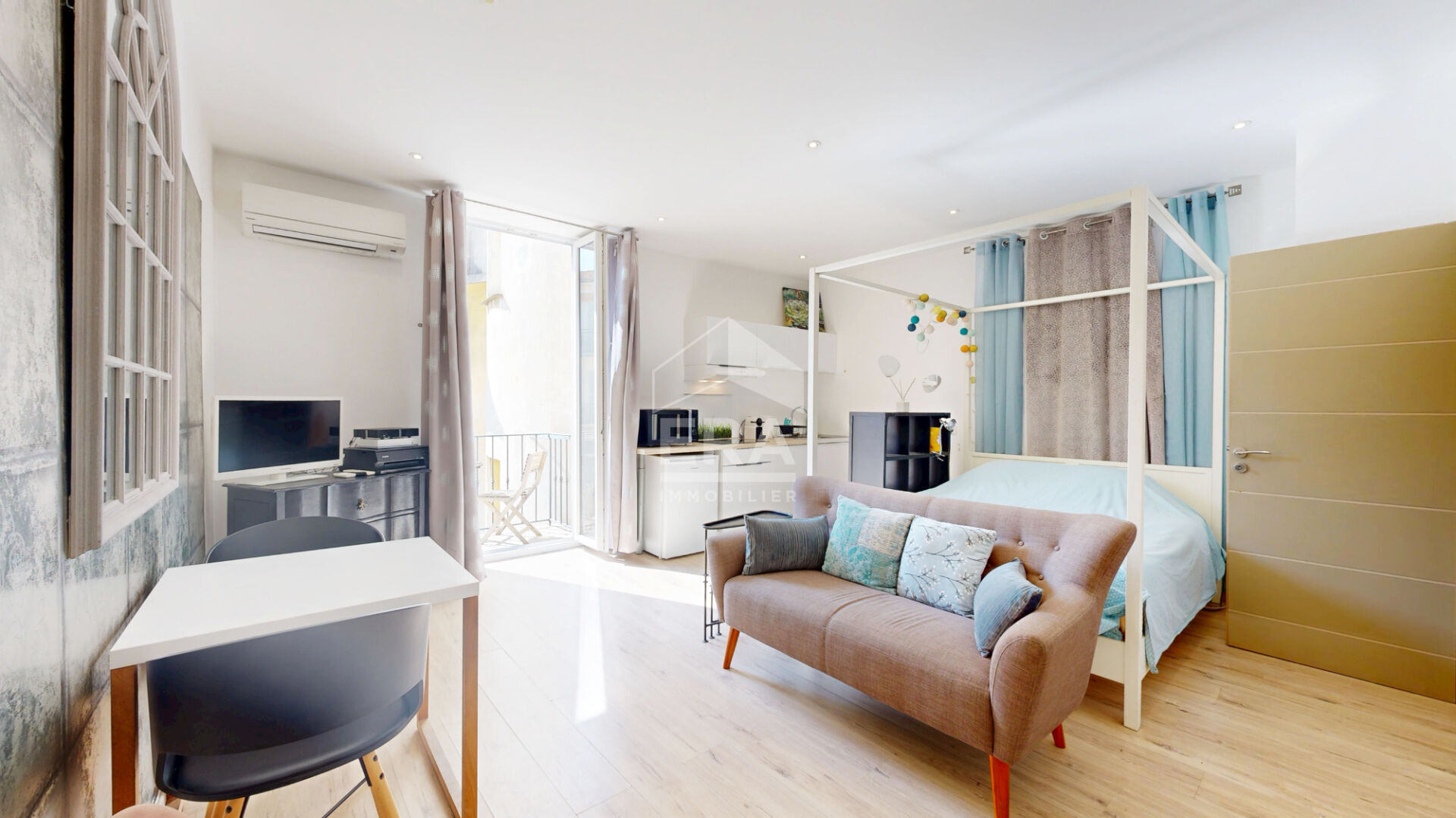 Photo NICE - CENTRE-VILLE / GIOFFREDO : CHARMANT STUDIO AVEC BALCON AU SUD image 2/6