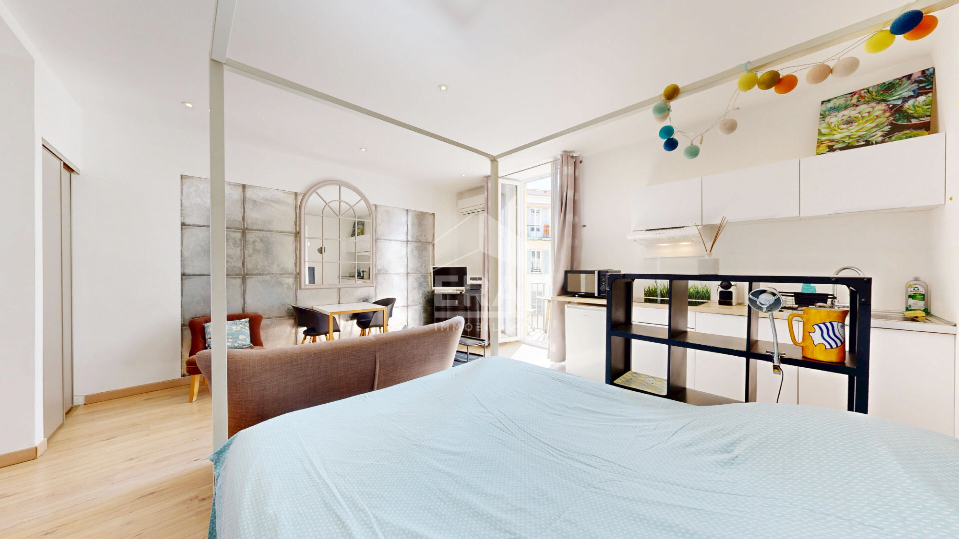 Photo NICE - CENTRE-VILLE / GIOFFREDO : CHARMANT STUDIO AVEC BALCON AU SUD image 5/6