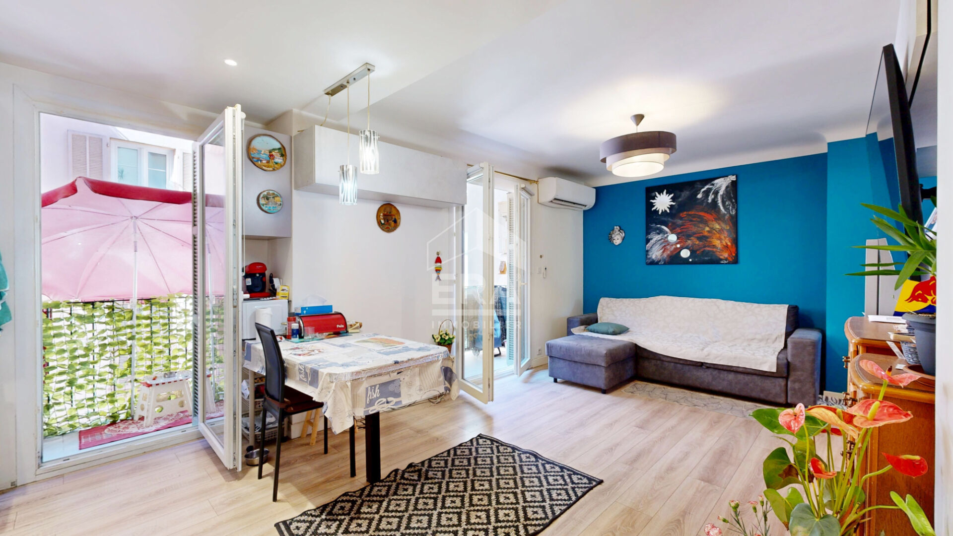 NICE - NORD / CESSOLE : JOLI 3 PIÈCES TRAVERSANT AVEC BALCONS