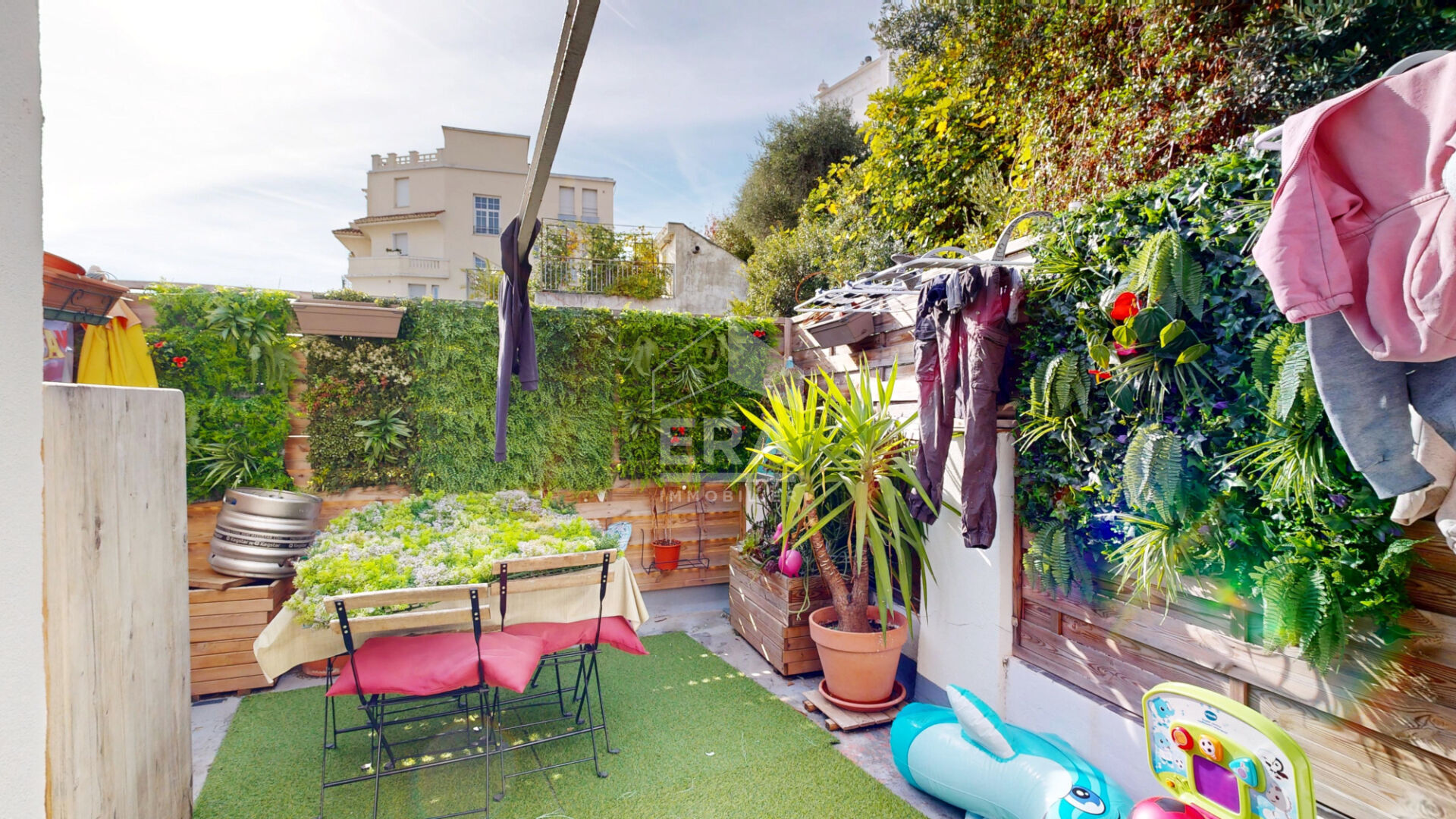 Photo NICE - FLEURS / F. GROSSO : JOLI 2 PIÈCES EN DERNIER ÉTAGE AVEC TERRASSE EXPOSÉE SUD VENDU LOUE image 2/6