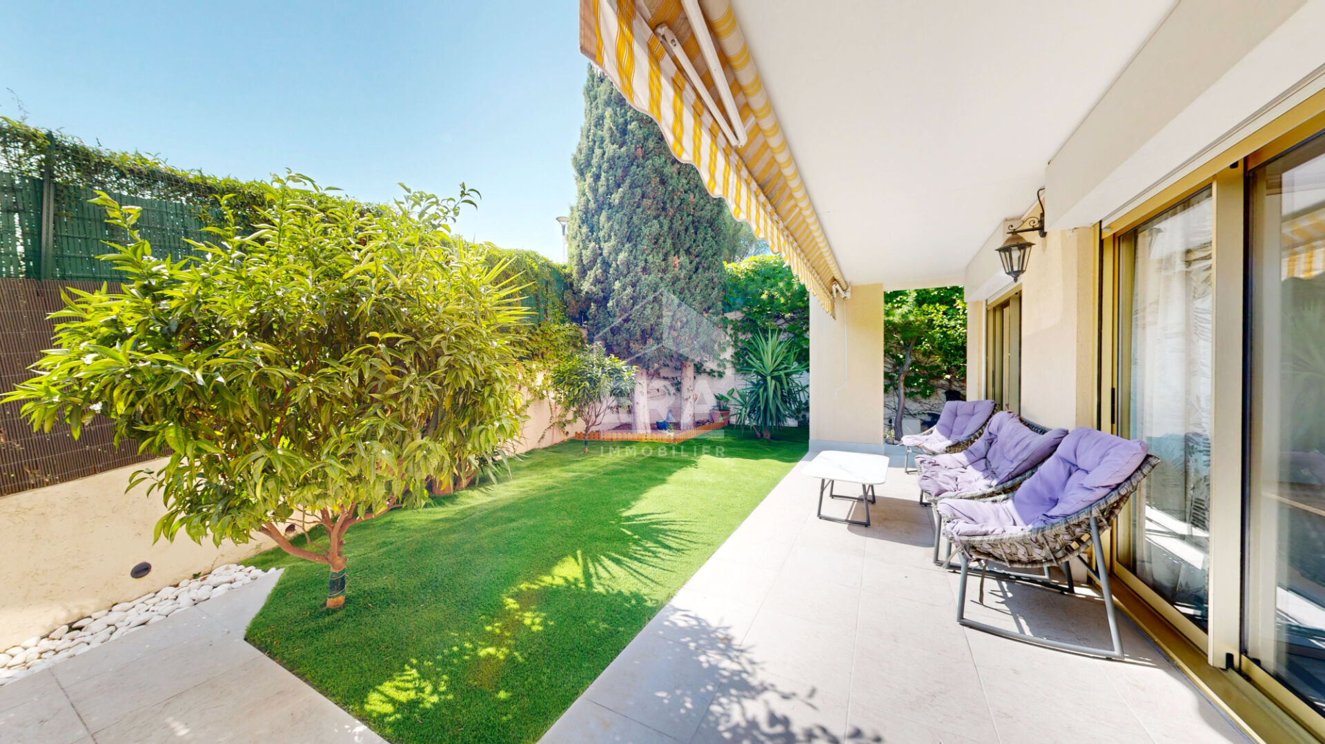 NICE - OUEST / L'ARCHET : MAGNIFIQUE 3 PIÈCES AVEC JOLI JARDIN AU CALME