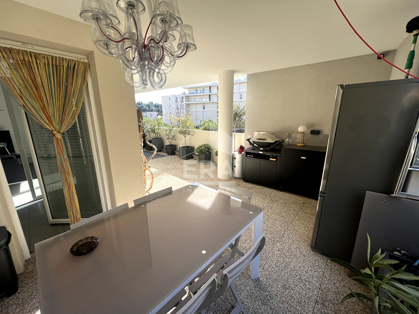 Photo SEPTEMES LES VALLONS - LES DEUX MOULINS - T4  de 89.82 m2 en RDC + terrasse 33,5 m2 + 2 places de parking image 3/6