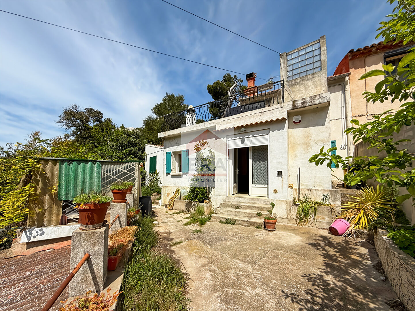 EXCLUSIVITÉ -SEPTÈMES-LES-VALLONS - Maison T4 d'environ 90m2 sur 1991m2 de parcelle