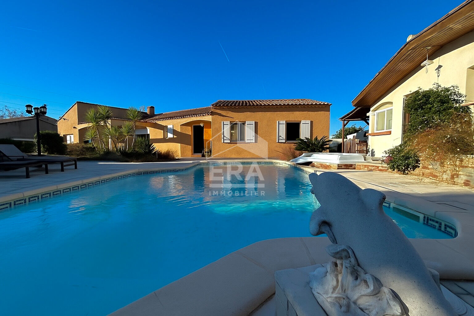 Marignane - Maison 4 pièces 107.02 m2 avec terrain, piscine et dépendance