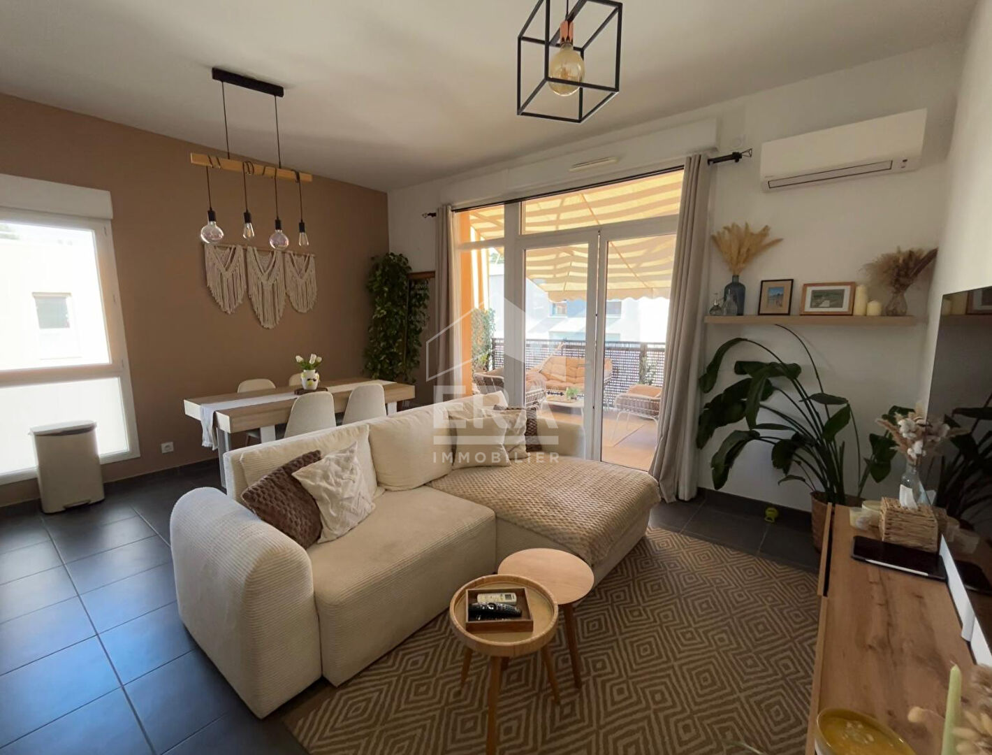 Vitrolles - Appartement T3 de 59.13 m2 avec terrasse 12,13m2 + garage