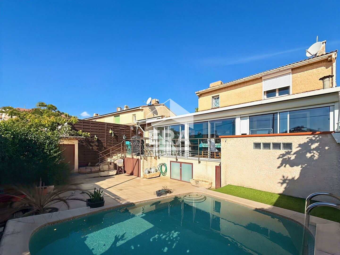 SEPTEMES LES VALLONS - MAISON T4 AVEC PISCINE